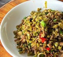 Stir-Fried Green Beans with Pork