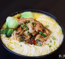 Braised Intestine Rice Noodles