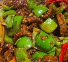 Green Pepper Stir-fried Pork Liver