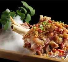 German Crispy Pork Knuckle