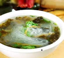 Sour Cabbage Chicken Soup