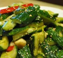Garlic Cucumber Salad