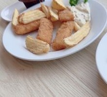 Cod Fish Sticks with Fries