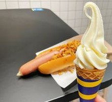 冰淇淋甜筒