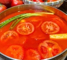 Health-Promoting Tomato Hot Pot