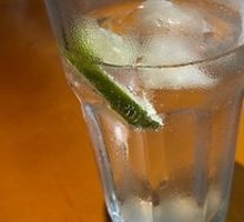 Lemon Sparkling Water