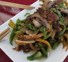 Green Pepper Braised Pork Head