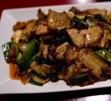 Spicy Green Pepper Stir-fry with Pork