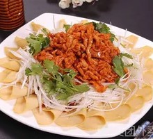 Beijing-style Shredded Pork in Soy Sauce