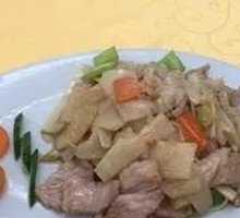 Fresh Bamboo Shoots with Pork Slices