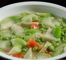 Loofah with Green Peas