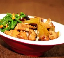Crispy Chicken Rice with Potatoes