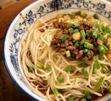 Noodles with Mixed Ingredients