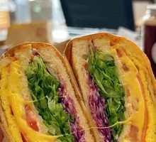 Thick Egg Orlean Sandwich