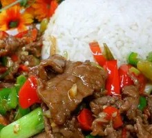 Spicy Stir-Fried Beef with Green Pepper