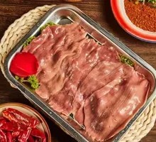 Sliced Pork Kidney with Big Knife