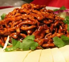Beijing-style Shredded Pork in Soy Sauce