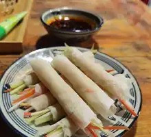 Guanyuan Scallion Roll