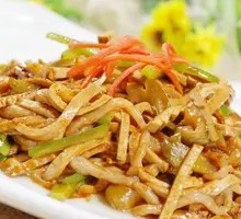 Yoxian Tofu Skin with Shredded Pork