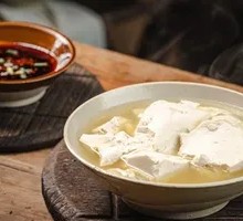 Broken Shop Tofu Pudding