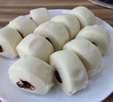 Red Bean Steamed Buns