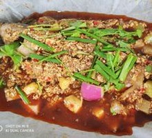 Garlic-Flavored Clam Fish