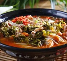 Spicy Sour Cabbage Noodles with Pork Strips