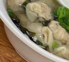 Fresh Meat and Water Chestnut Dumplings