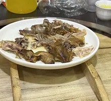 Northeastern Old-Style Braised Chicken