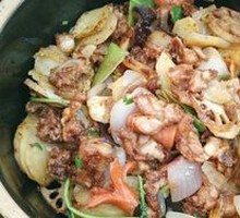 Family Feast Chicken Pot