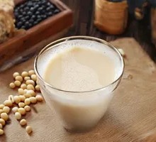 Freshly Ground Soy Milk