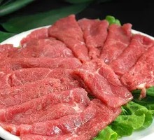 Sliced Beef with Green and Red Peppers