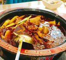 Mingwei Sanjiang Rabbit Hot Pot