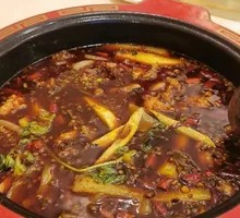 Three Rivers Specialty Rabbit Hot Pot