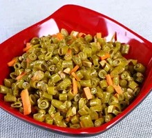 Sour Pickled Beans