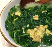 Pea Shoot Omelet Soup