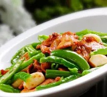 Fragrant Stir-Fried Pork