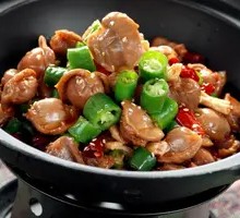 Spicy Green Pepper Stir-fried Pork Liver