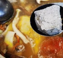 Wild Mushroom Black Soybean Hot Pot