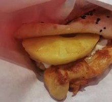 Grilled Pineapple Chinese Burger
