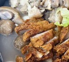 Crispy Pork with Tofu Soup