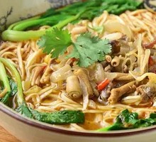 Clear Soup Chicken Offal Noodles