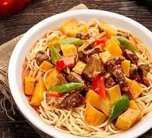 Stewed Beef and Potato Noodles