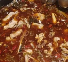 Spicy Bullfrog and Catfish Stir-fry
