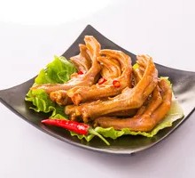 Oil-drenched Duck Feet