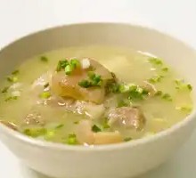 Radish and Kelp Pork Trotter Soup