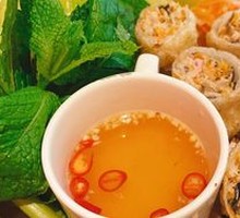Saigon Refreshing Rice Paper Rolls