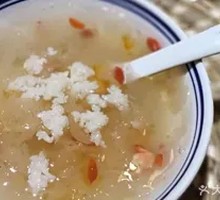 Peach Gum Silver Ear Ice Rice Wine