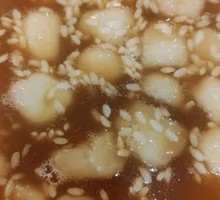 Glutinous Rice Balls with Fermented Rice Wine and Egg