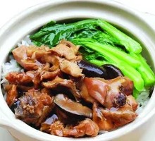 Fragrant Chicken and Mushroom Steam Rice